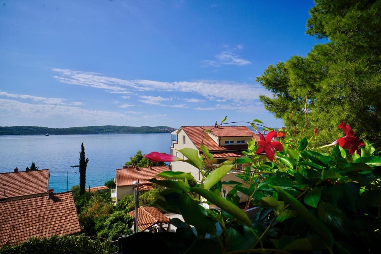 Villa Queen Trogir Eksteriør billede