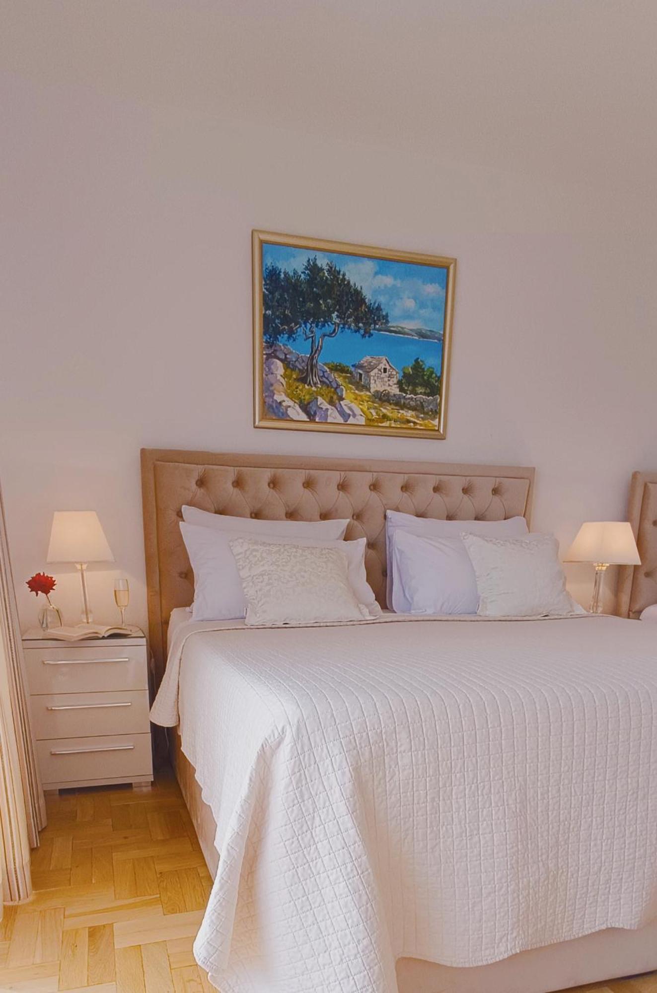 Villa Queen Trogir Eksteriør billede