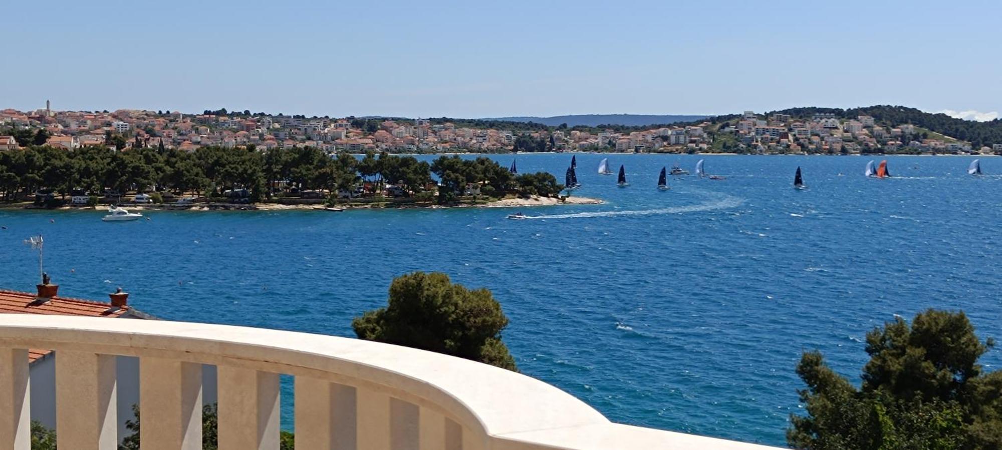 Villa Queen Trogir Eksteriør billede