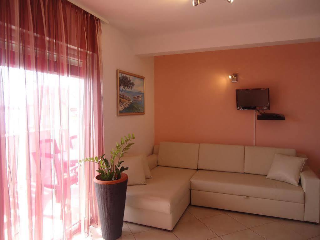 Villa Queen Trogir Eksteriør billede