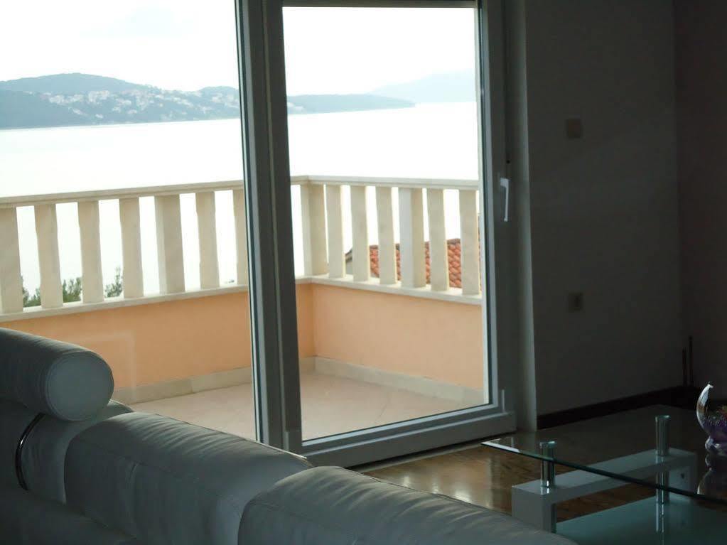 Villa Queen Trogir Eksteriør billede